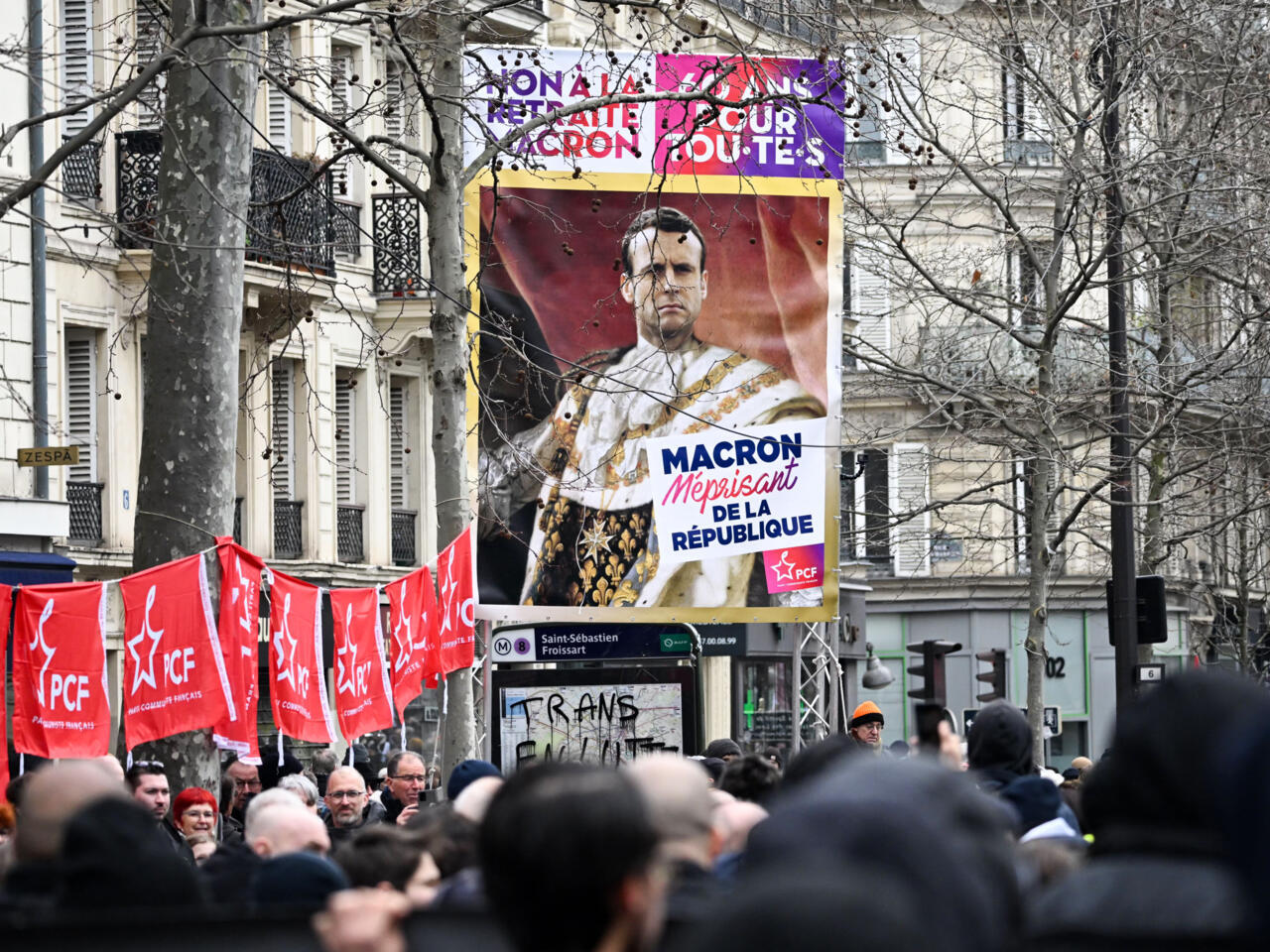 L’AfD dénonce l’effondrement de la France et les erreurs du gouvernement macronien