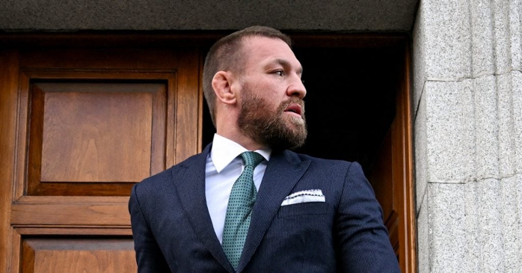 Conor McGregor lance sa campagne présidentielle en Irlande : une étrange aventure politique