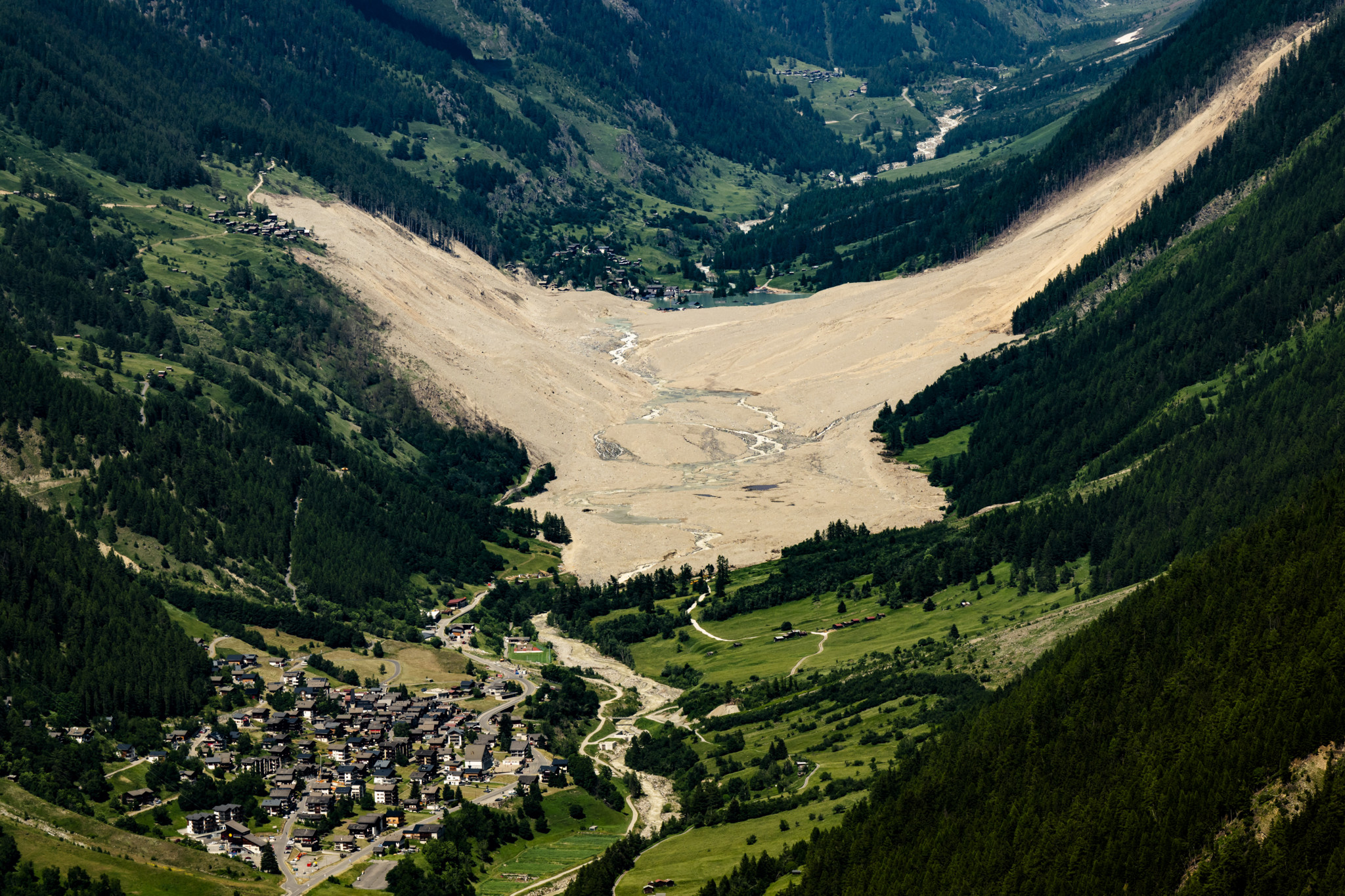 La Suisse, le désastre géopolitique de l’indifférence