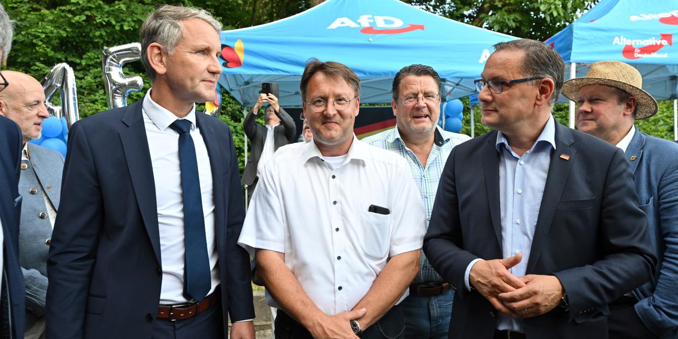Des candidats de l’Alternative pour l’Allemagne trouvent la mort en série avant les élections locales
